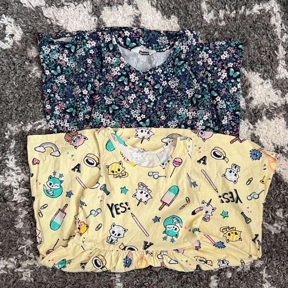 EUC H&M Girls Sleeveless Jersey Flowy Dress Set - Floral and Cartoon Print - 6-8